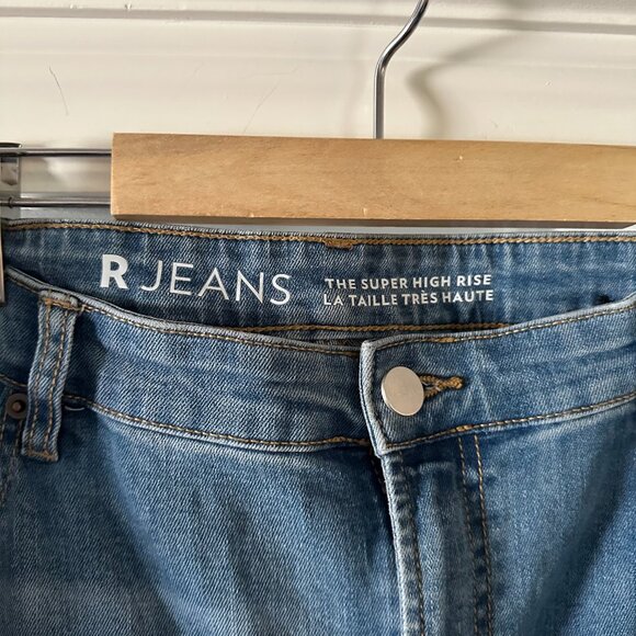 Reitmans RJeans The Super High Rise Light Blue (Size 33) - Picture 3 of 5